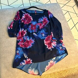 Cleo Navy Blue with floral Tunic Size M